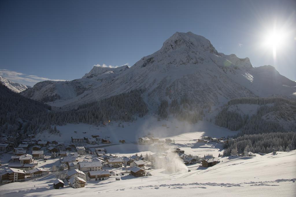 Pension Daniel Lech am Arlberg Esterno foto