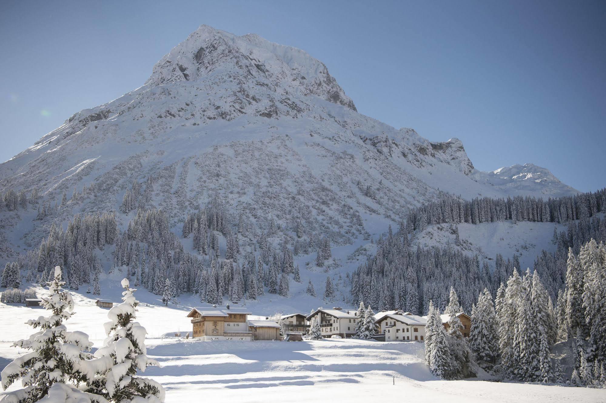 Pension Daniel Lech am Arlberg Esterno foto